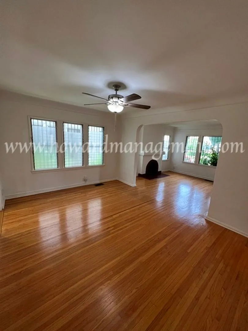 1445 Canfield — Photo 1