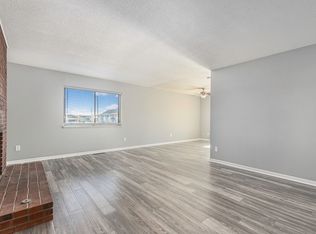 9528 Mission Rd #41, Leawood, KS 66206