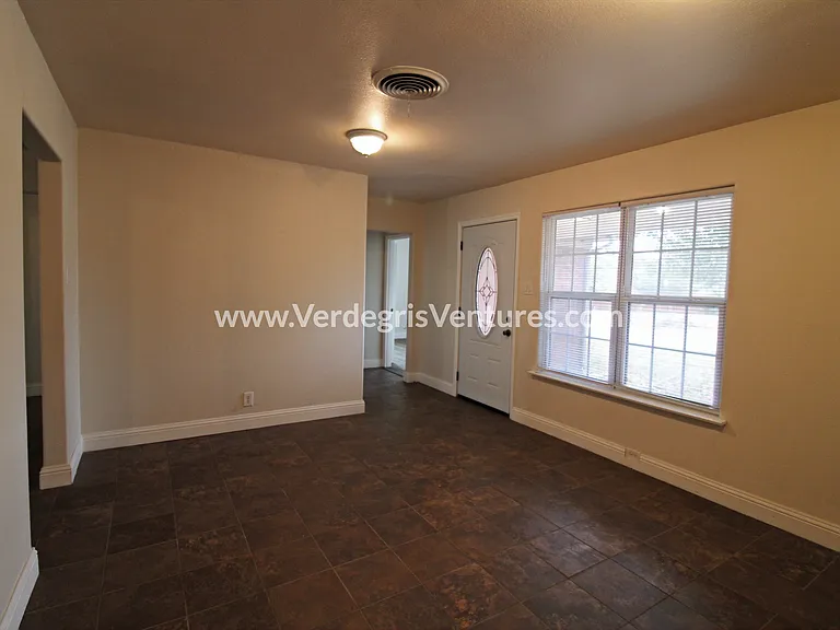 5833 Westhaven Dr — Photo 7