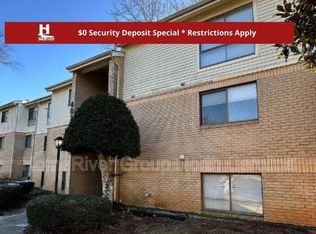 4801 Spring Lake Dr APT B, Charlotte, NC 28212