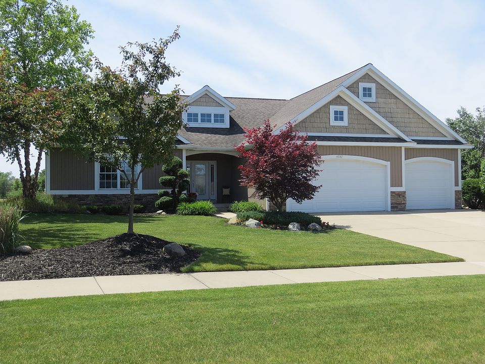 1st image of 4387 Saddlehorn Dr
