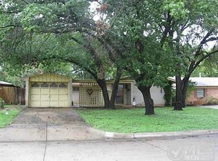 2408 Emily Dr, Fort worth, TX 76112