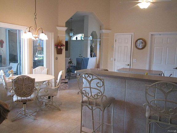 Eat In Kitchen Breakfast Bar