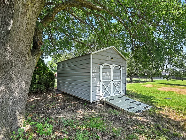 3309 Larkin Ln — Photo 18