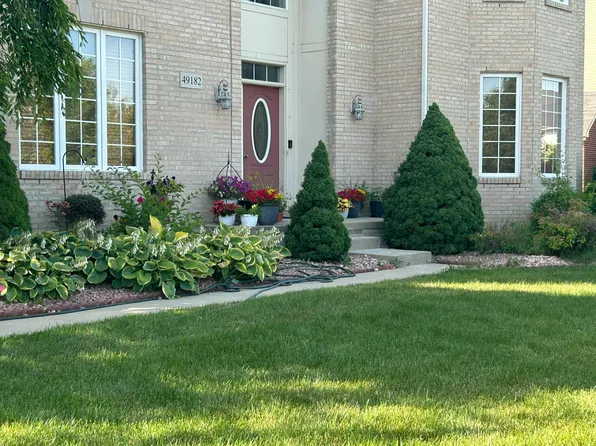 49182 Woodson Way, Canton, MI 48187