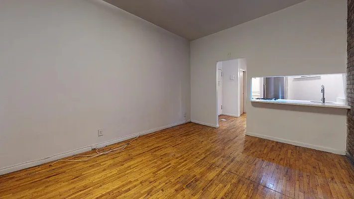 Rented by Bond New York | media 4