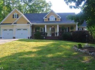 38 Fieldstone Dr NE, Rome, GA 30161