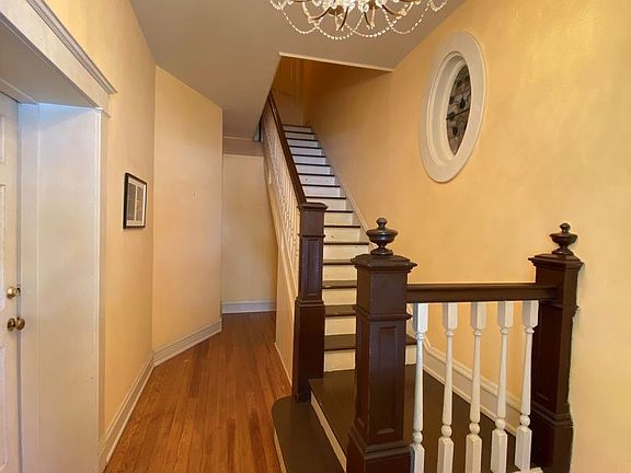 2nd image of 3137 Floyd Ave #8433879
