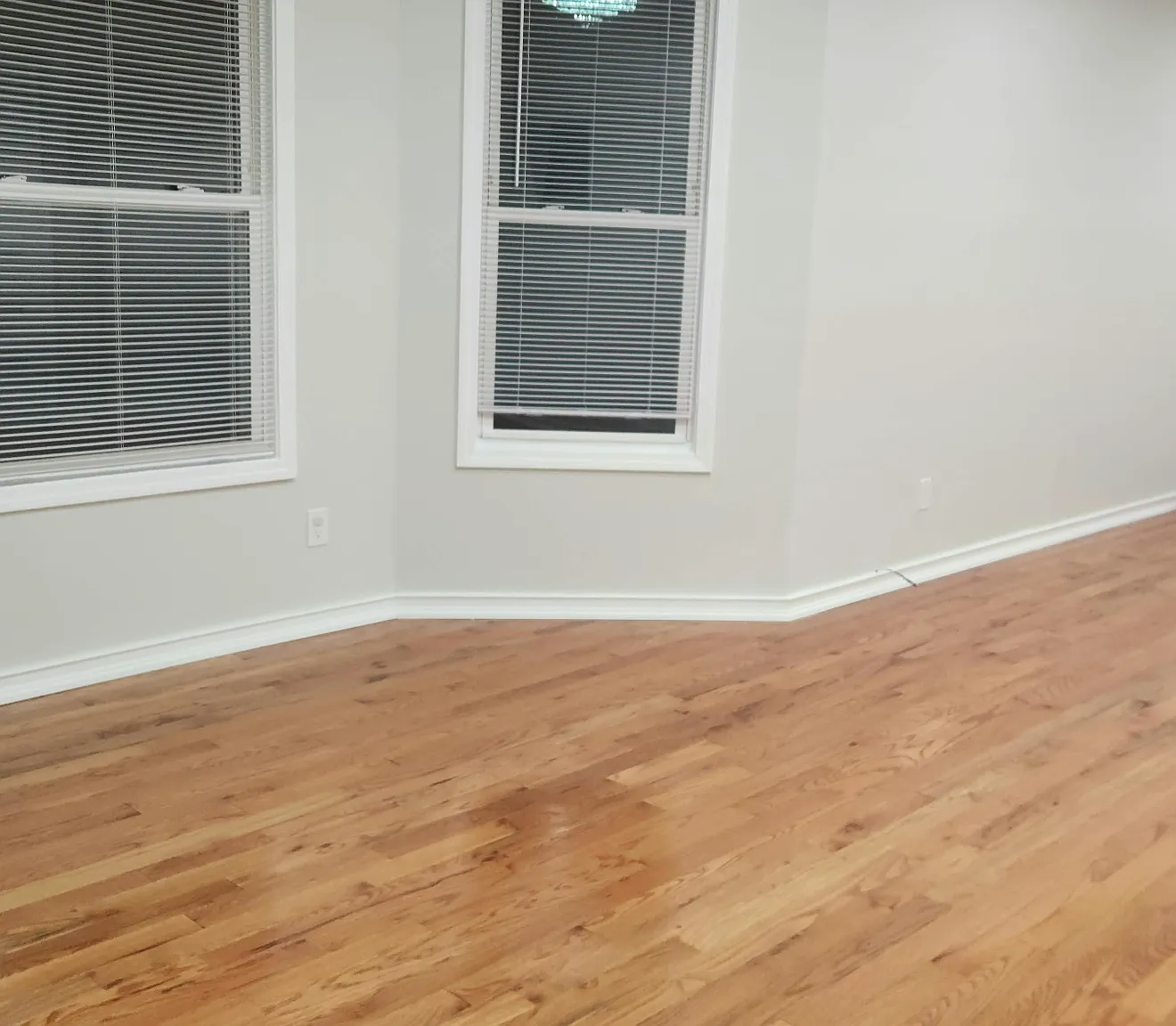 3 bed, $1,950 — Photo 2