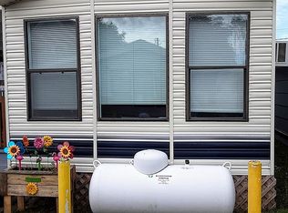 180 N 8th St #4, Lakeside, OR 97449