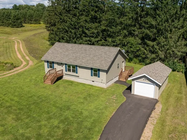 1260 Northland Dr, Spooner, WI 54801