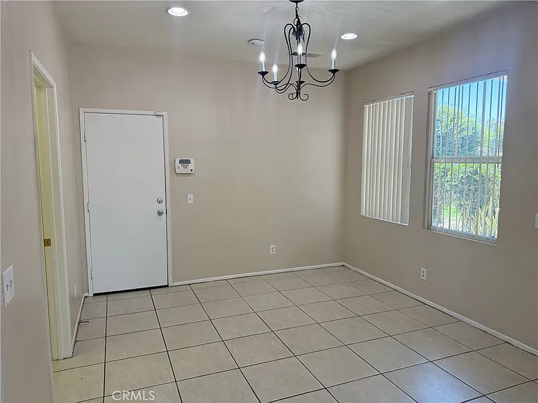 6569 Gladiola St — Photo 14