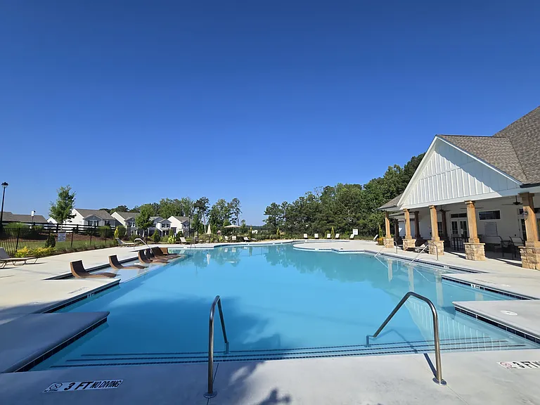 73 Rowlett Pl — Photo 32