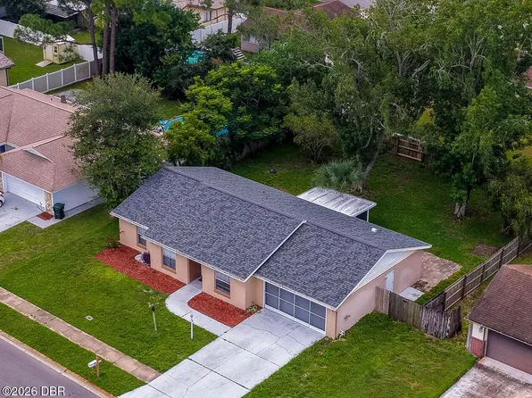 156 Springwood Dr, Daytona Beach, FL 32119