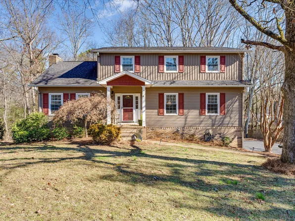 1833 Hidden Harbor Rd, Hixson, TN 37343