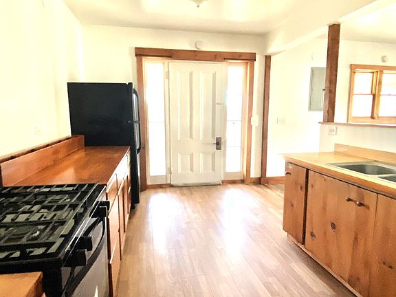 5th image of 3 Riggs Brook Ln #2