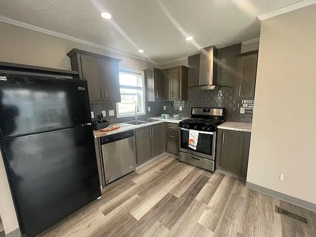 5535 Dysart Rd — Photo 43