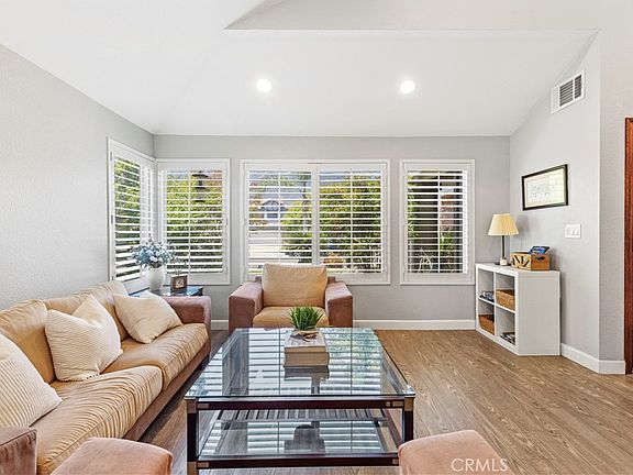 5th image of 10779 Modoc St