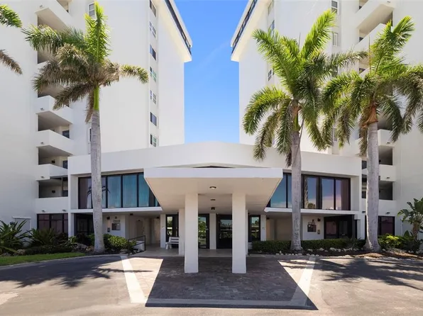 19 WHISPERING SANDS DRIVE #201, SARASOTA, FL 34242