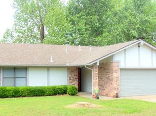 8106 S Date Pl, Broken Arrow, OK 74011
