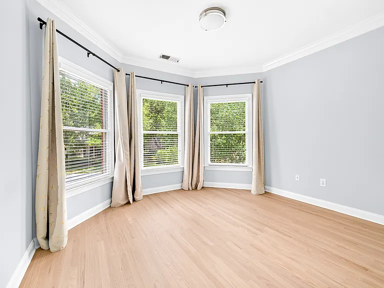 18716 Hammock Ln — Photo 26