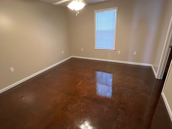 5th image of 155 Eureka Dr