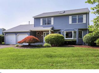 27 Liberty Dr, Dayton, NJ 08810
