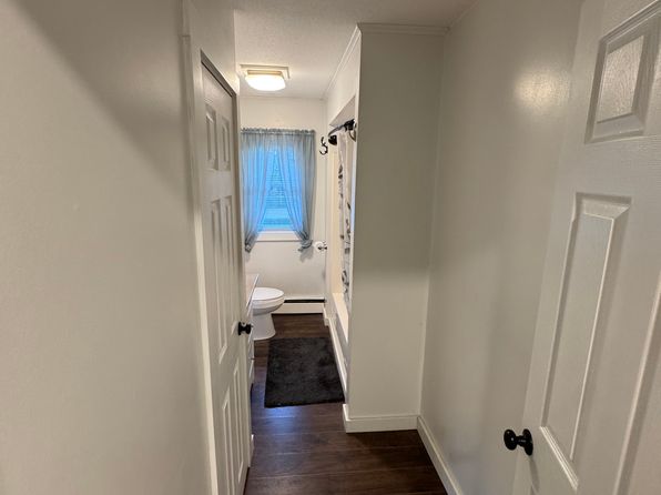 5 Hackett Rd #2