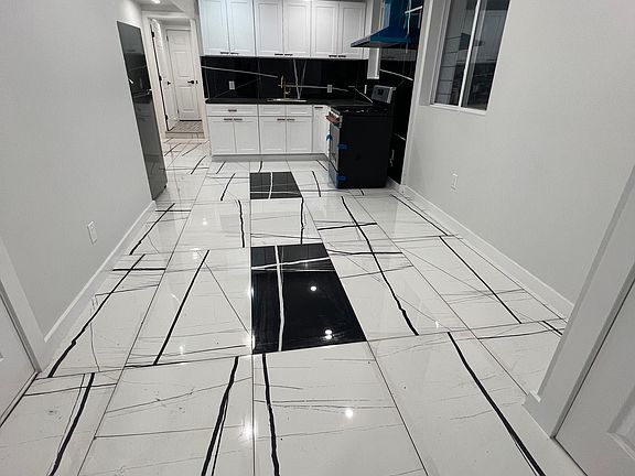 2nd image of 44 Van Cortlandt Park Ave #1A
