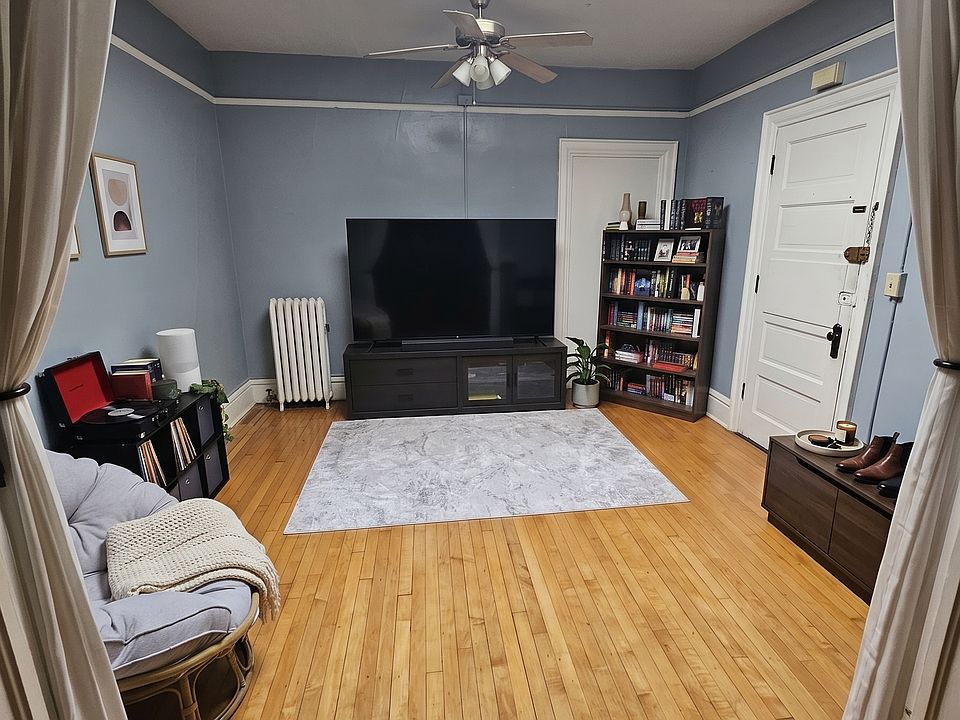 1st image of 433 State St #3