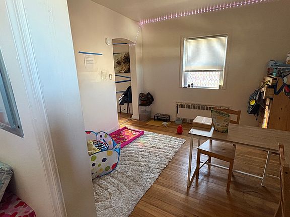5th image of 5867 Darlington Rd APT 3