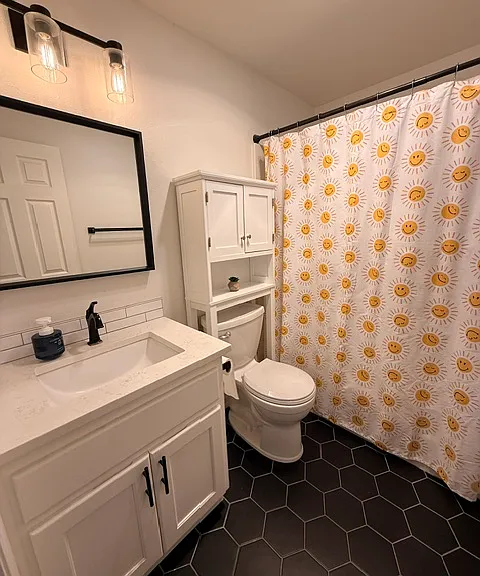 301 SW Howard Dr — Photo 13