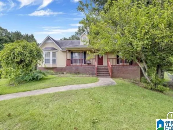 1223 Cozy Cir, Bessemer, AL 35023