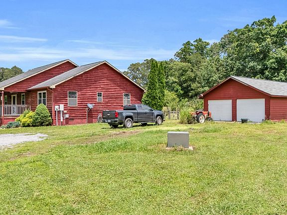 4th image of 193 Hidden Valley Rd