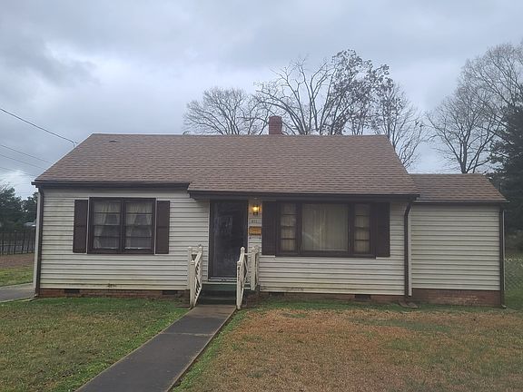 3rd image of 411 15th St