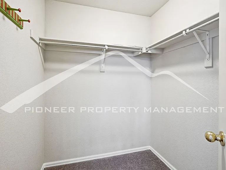 2309 Flagstaff Dr — Photo 17