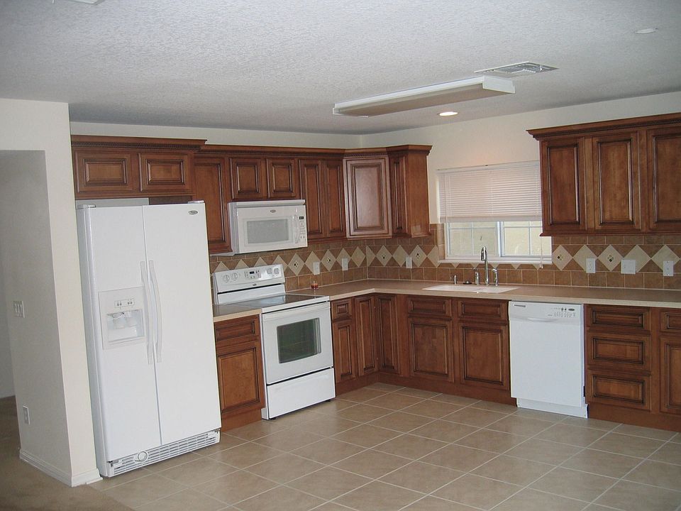 2nd image of 17526 Glenapp Dr