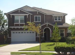 15753 Rock Point Ln, Fontana, CA 92336