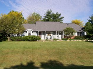 6906 Mullberry Ct, Saline, MI
