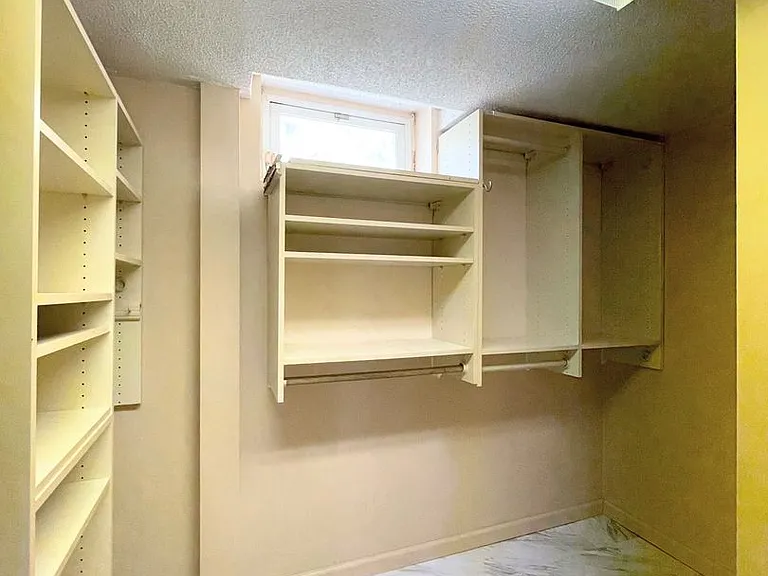 1427 N Harding Ave — Photo 21