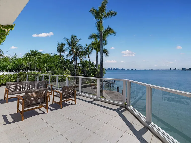 6500 N Bay Rd — Photo 21