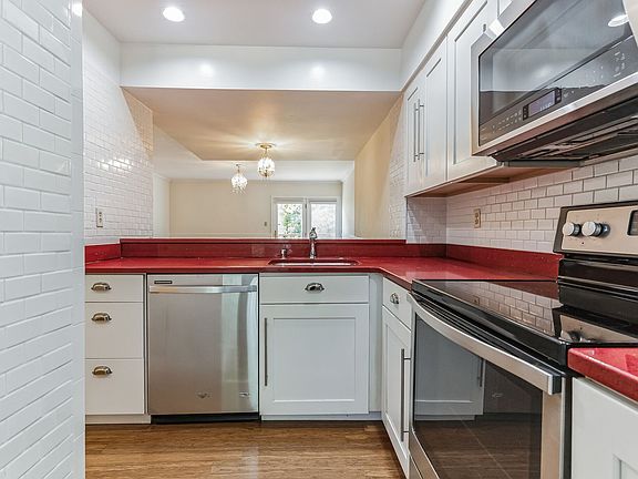 5th image of 6149 Glen Eagles Ct
