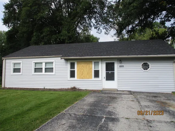12035 Krenning Ln, Saint Louis, MO 63138