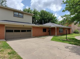 2504 8th Ave, Canyon, TX 79015