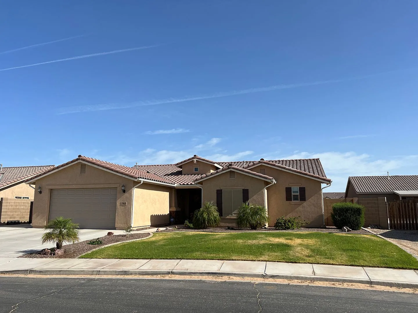 4 Bedroom 3 Bath Home! — Photo 2