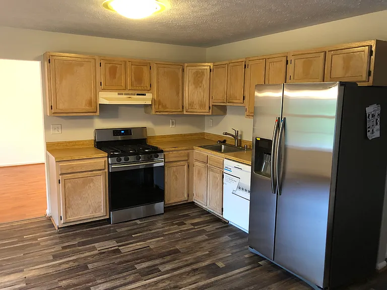 11000 Captains View Ln — Photo 2