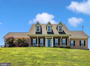 9235 Albaugh Rd, New Windsor, MD 21776