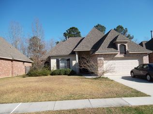 392 Brown Thrasher Loop S, Madisonville, LA 70447