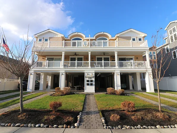 9505 Monmouth Ave Unit B, Margate, NJ 08402