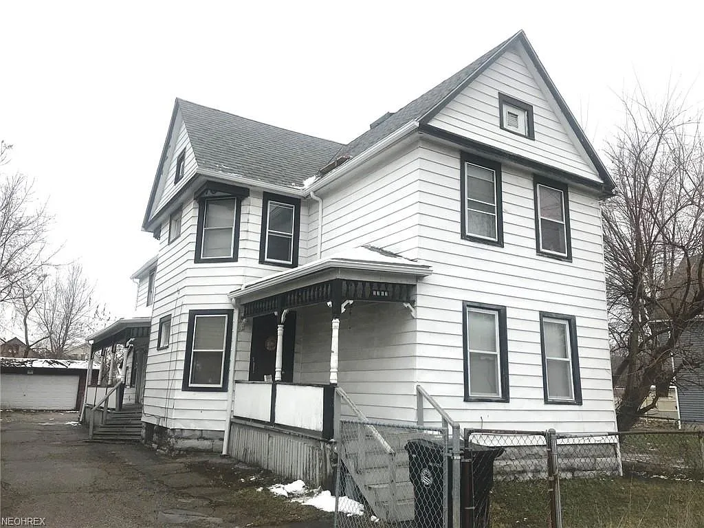 3212 W 31st St photo 1